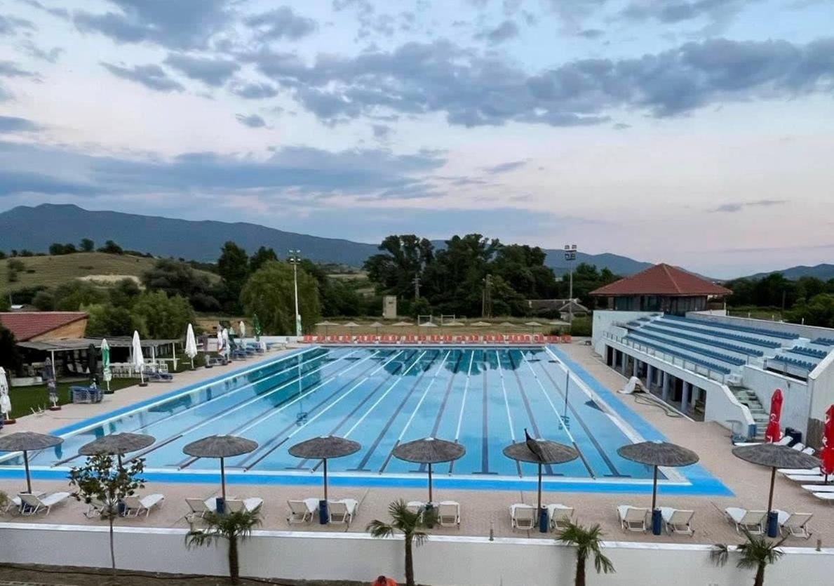 Komitite Complex Chuchuligovo Buitenkant foto